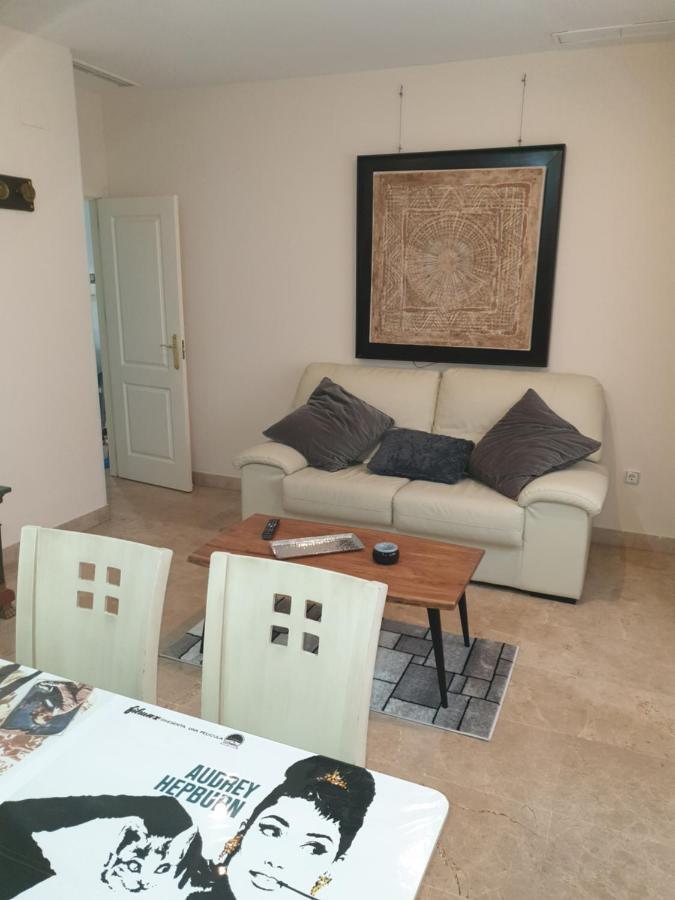 Triana Pura Esencia Apartment Sevilla Bagian luar foto
